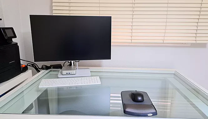Small Space Home Office Solution-1